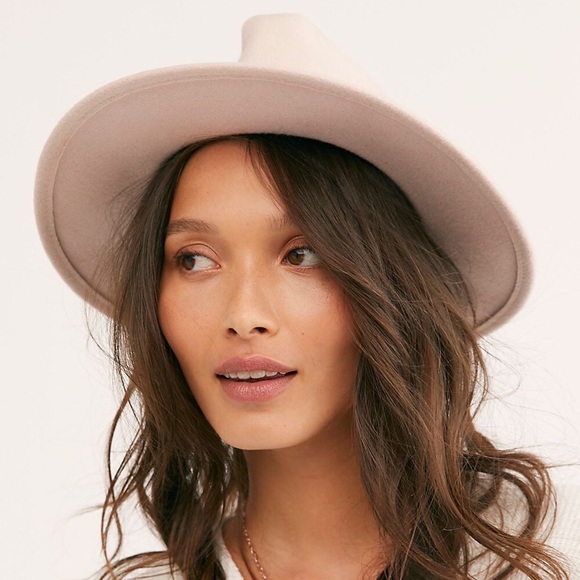 Free People Accessories - Free People Wythe Leather Band Felt Hat in Petal